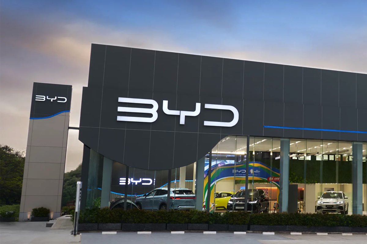 #BYD targets Toronto first in push to launch up to 20 Canadian dealerships
driveteslacanada.ca/news/byd-targe…