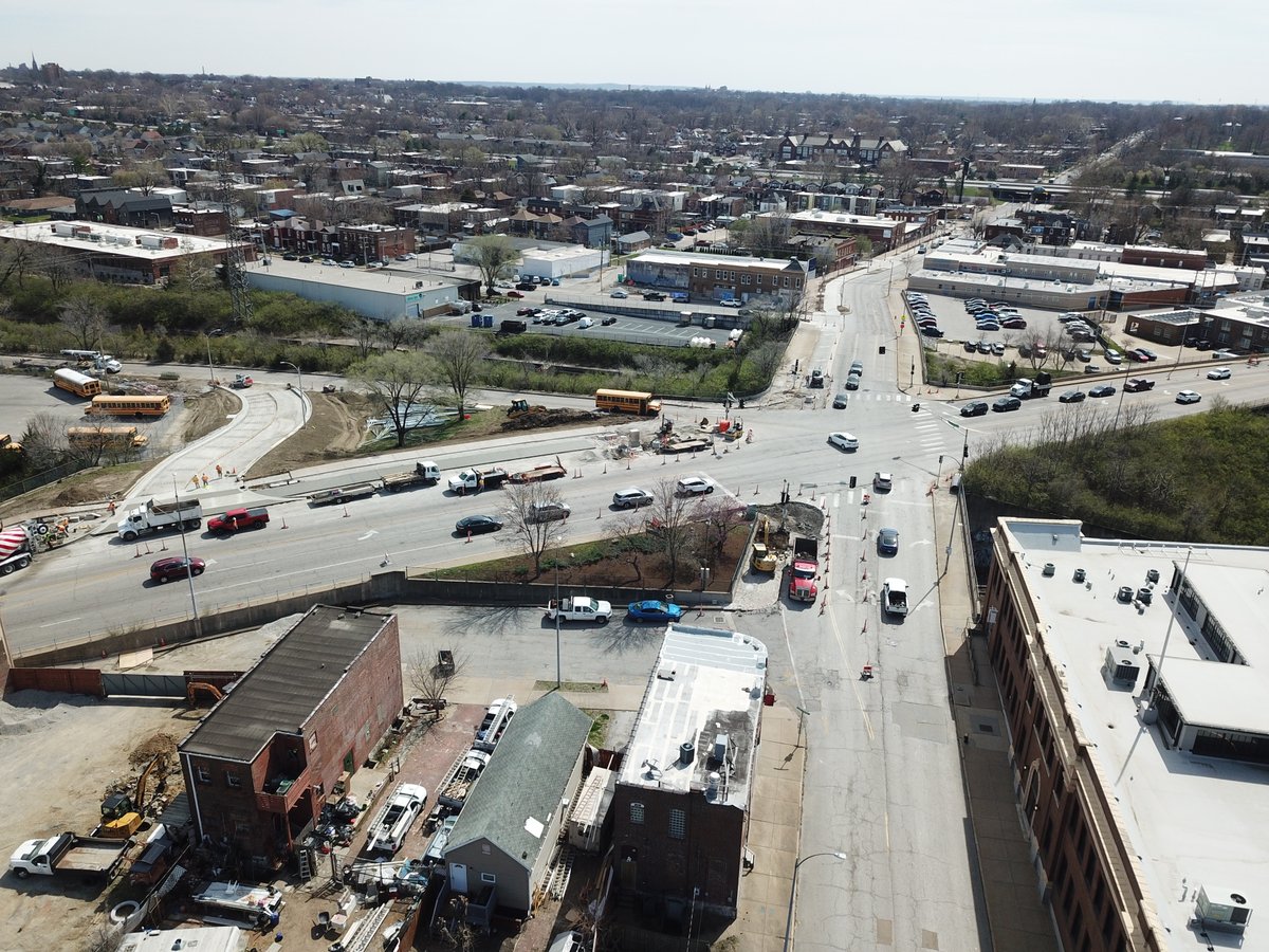WUMCRC's tweet image. Work continues on phase 1 of the Tower Grove Connector. The relocation of Central Industrial Drive to the east of Tower Grove &amp;amp; Vandeventer will be a great improvement to this intersection. #FPSE