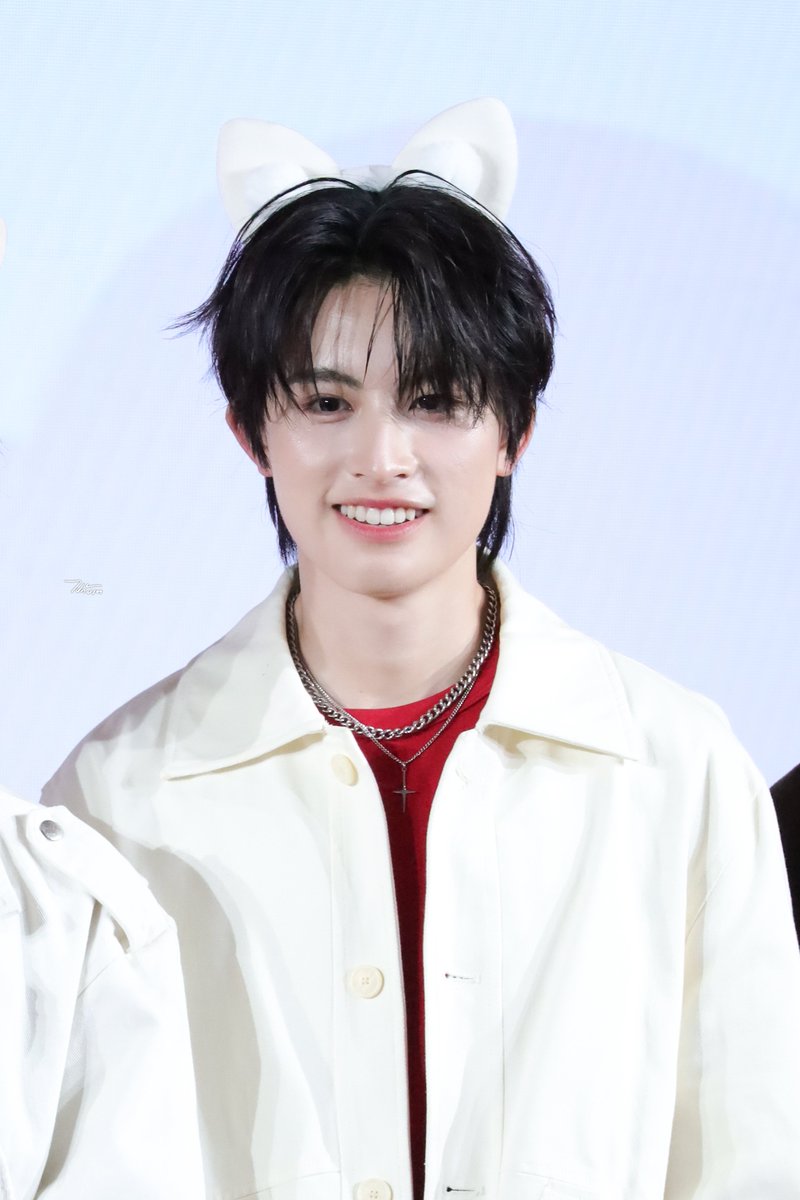 ไป กับ เต tweet media