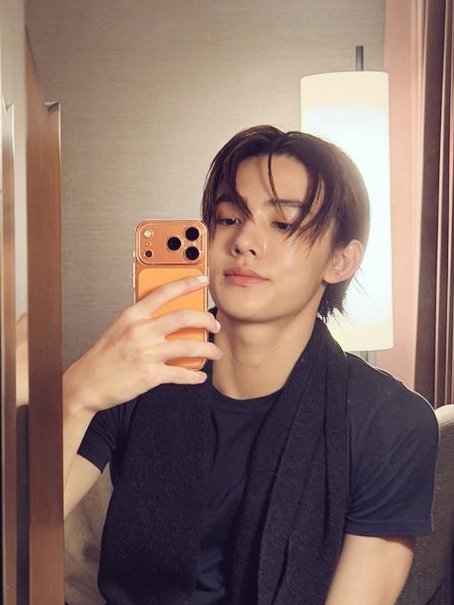 joyce🪽 tweet media