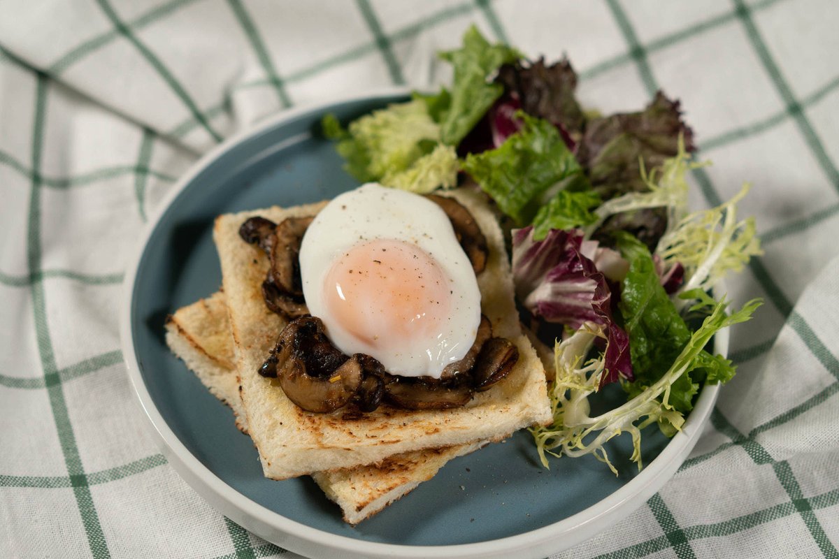 Emily Goode tweet media