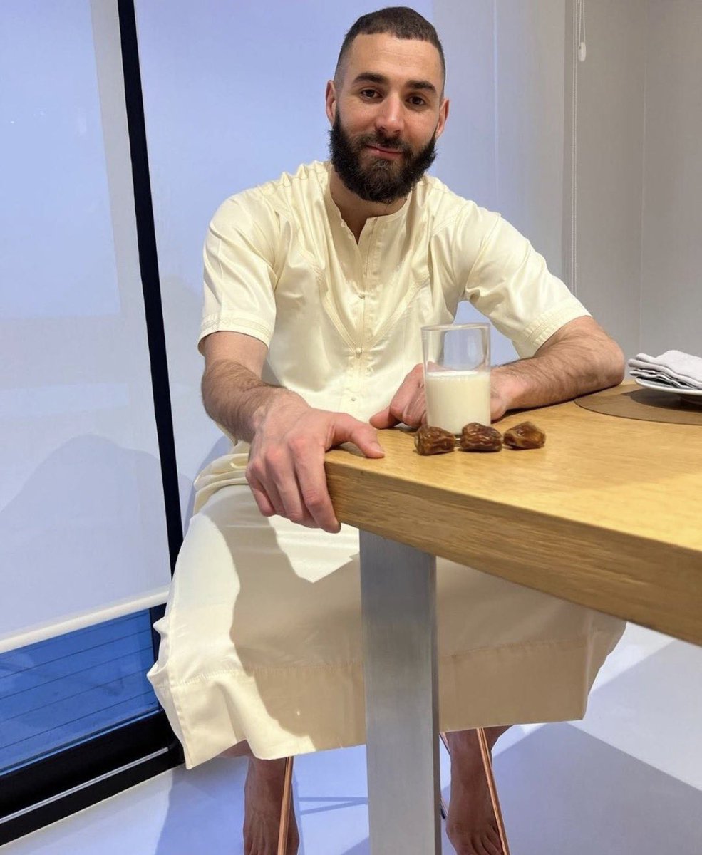 Les Produits Laitiers tweet media