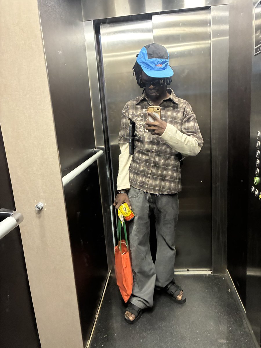 URGLY GRAMM🍃 tweet media