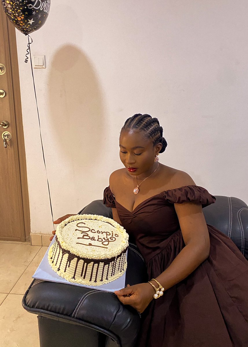 Moróunmúbọ̀ Àjoké tweet media