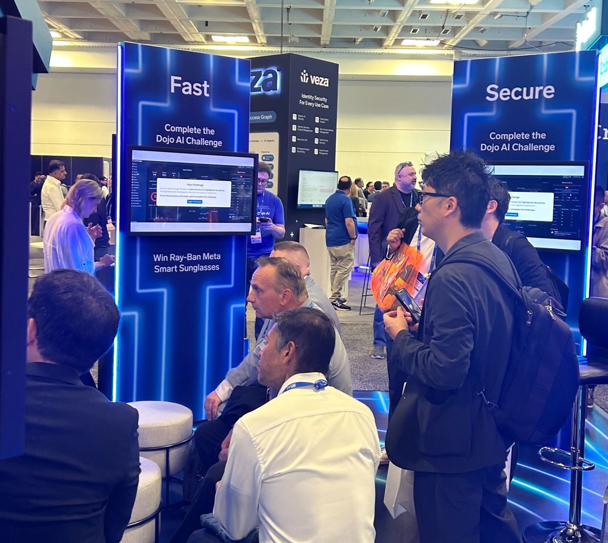 Sumo Logic tweet media