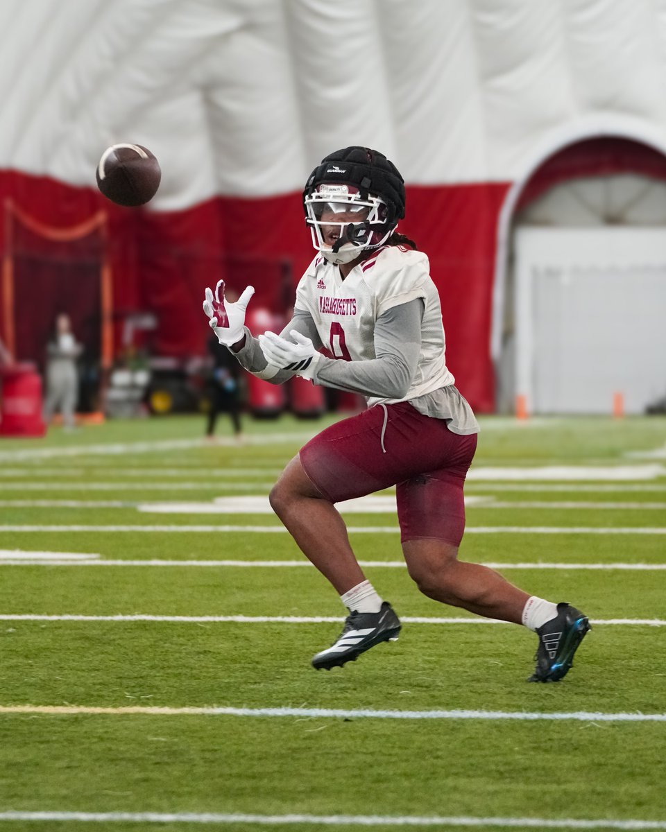 UMass Football tweet media