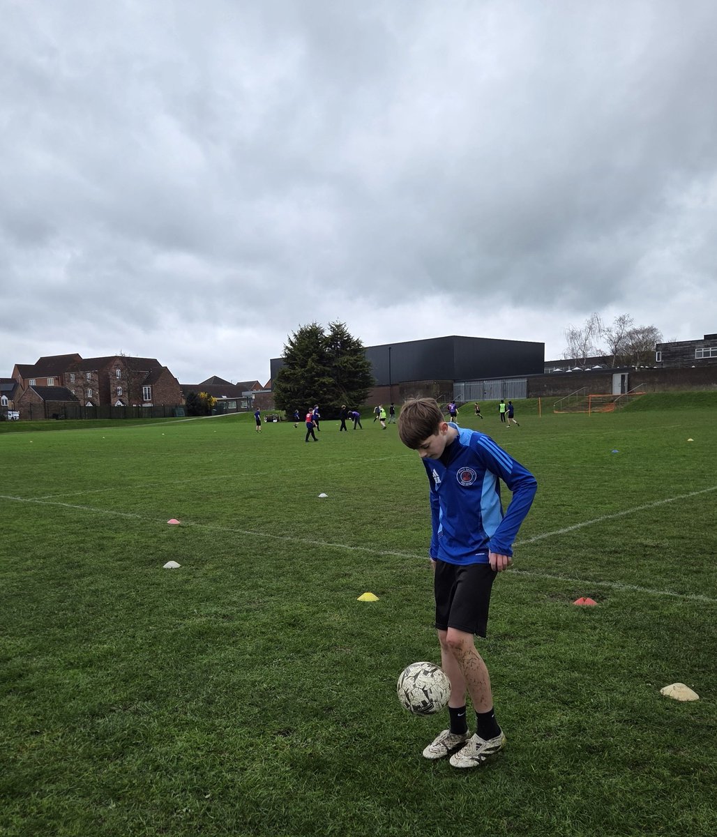 garforthPEdept's tweet photo. Day Two - Year 9 #SFW2026 
More challengers in the Keepy-up challenge alongside the Inter-house competition! ⚽️⚽️ https://t.co/yDS08LzFdy