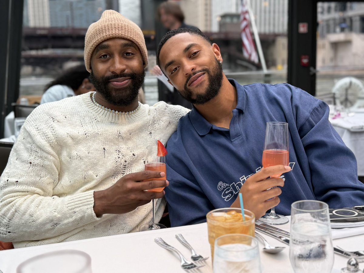 apaga la luz tweet media