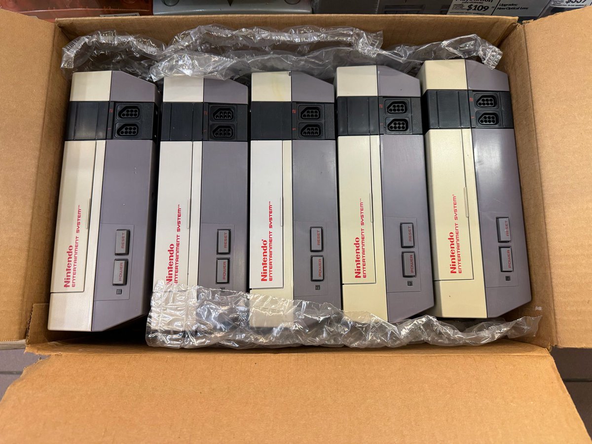 Videogamesnewyork | Open 365.25 days a year 👍 tweet media