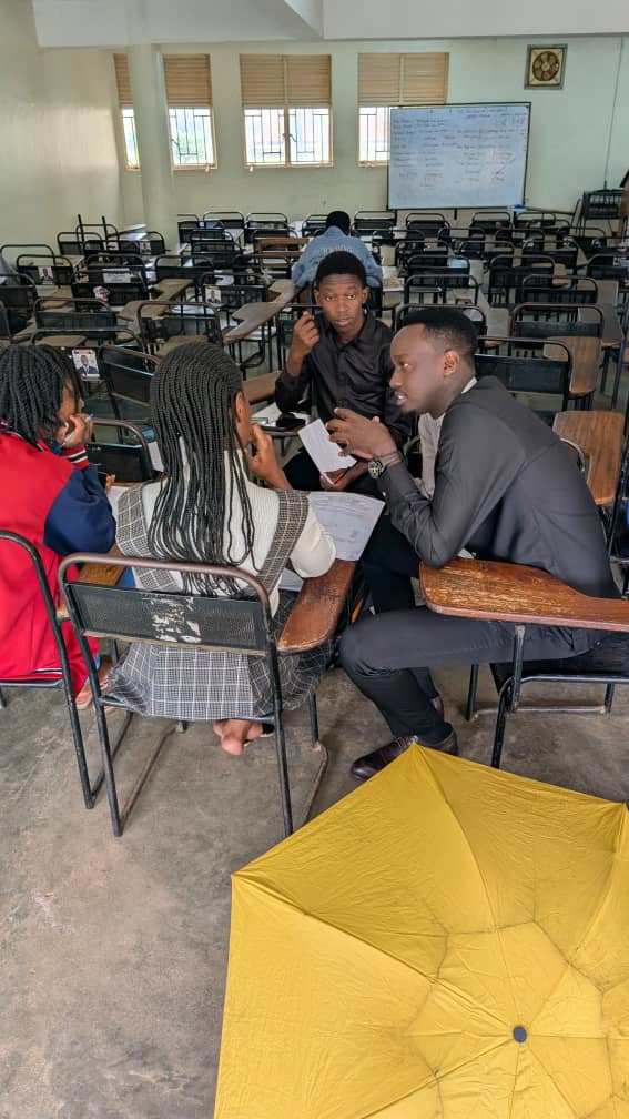 MalaikaRemmy's tweet photo. 100 years of Makerere. 91 Guild Presidents before him. Now it's time for a leader who will truly Leave A Mark on this institution. ๐๏ธ
Vote NZANGA MARK 92nd Guild President. @Mark_T_Nzanga @MakerereNews
#MakeAMark #VoteMark https://t.co/TN6mcuYJ7V