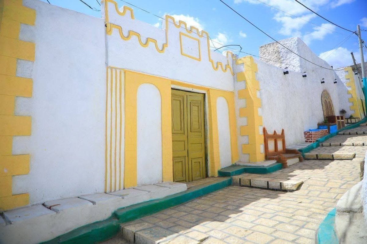 BezaworkH57230's tweet image. Découvrez le patrimoine vivant de Harar Jugol, un trésor inscrit au patrimoine mondial de l'UNESCO que vous n'oublierez jamais. 🇪🇹 .#VoyageEnÉthiopie
.#InvestInEthiopia 
.#Ethiopia
.#PMO
