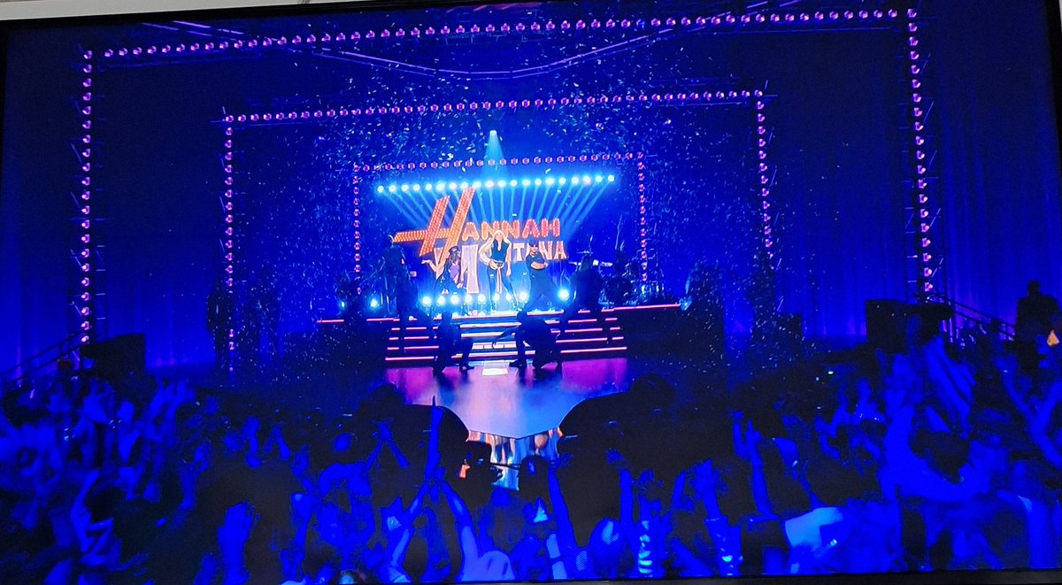 Ali 💌 tweet media