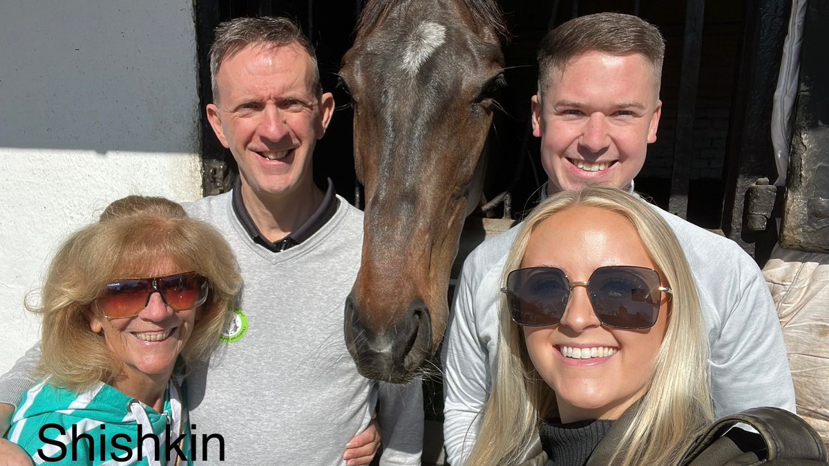 simon sanders tweet media