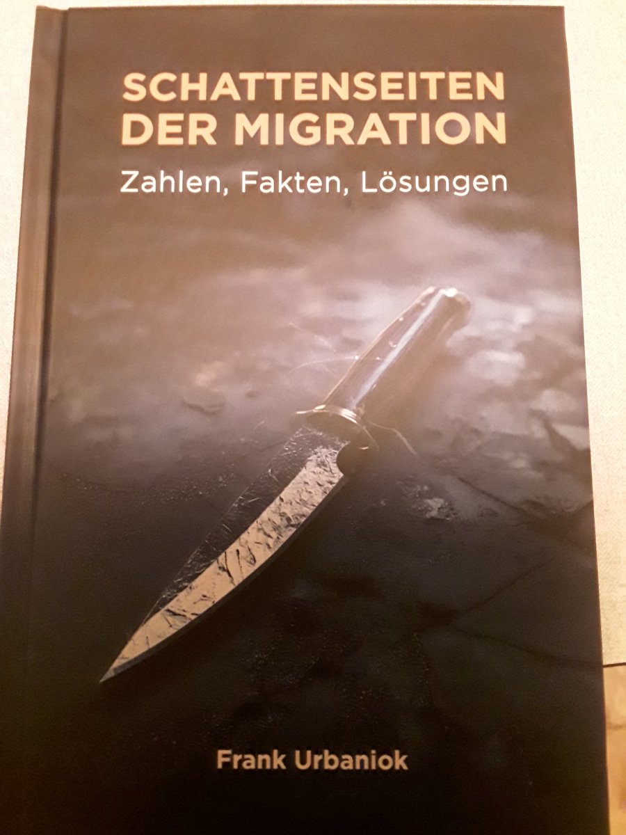 gender_resistent 59 tweet media