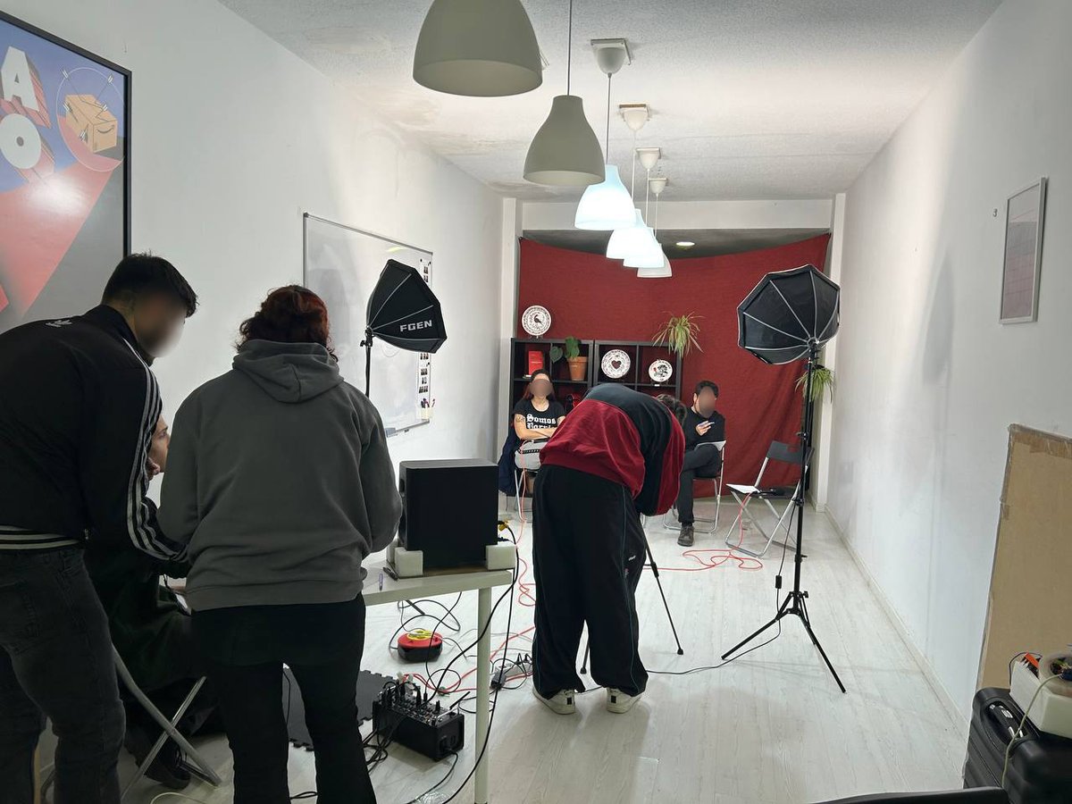 CNT Granada tweet media