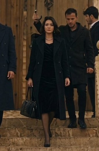 𝑩𝑒𝑒🫧 tweet media