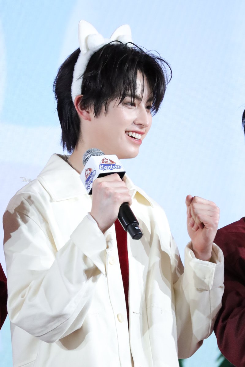 ไป กับ เต tweet media