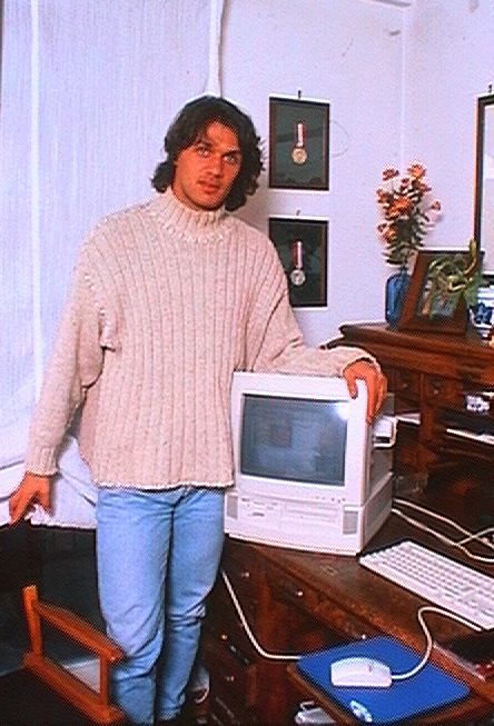 90s Football tweet media