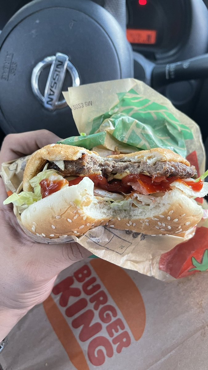 Moisés C. tweet media