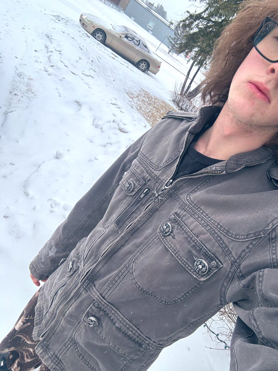 lonecanine tweet media