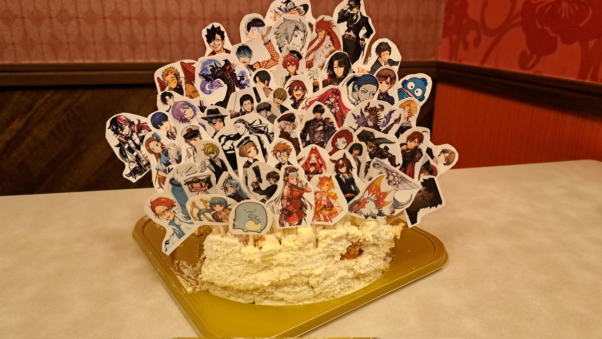 bansyu_BB's tweet photo. そういえばヒアミーアウトケーキしました、という報告 https://t.co/nSMembLxgD