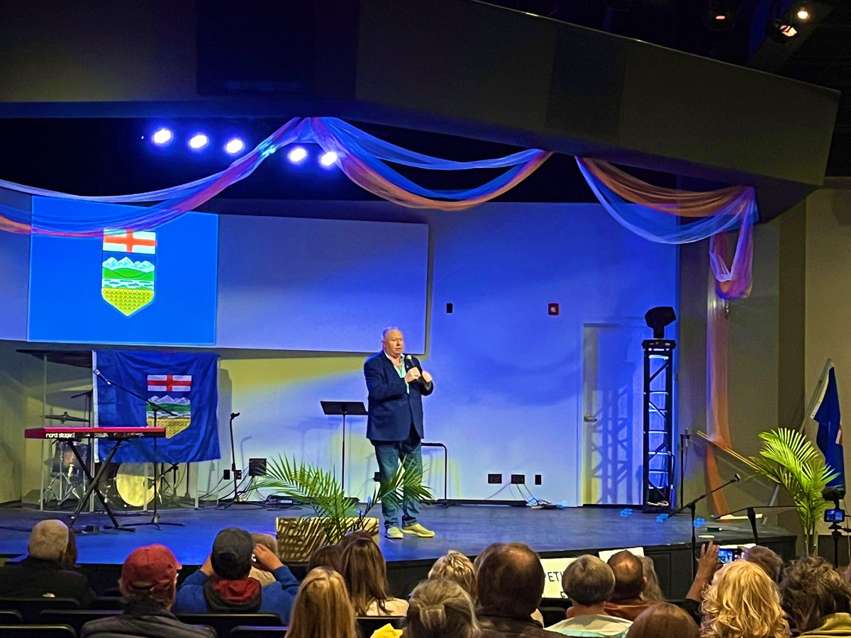 Yvonne Elizabeth tweet media