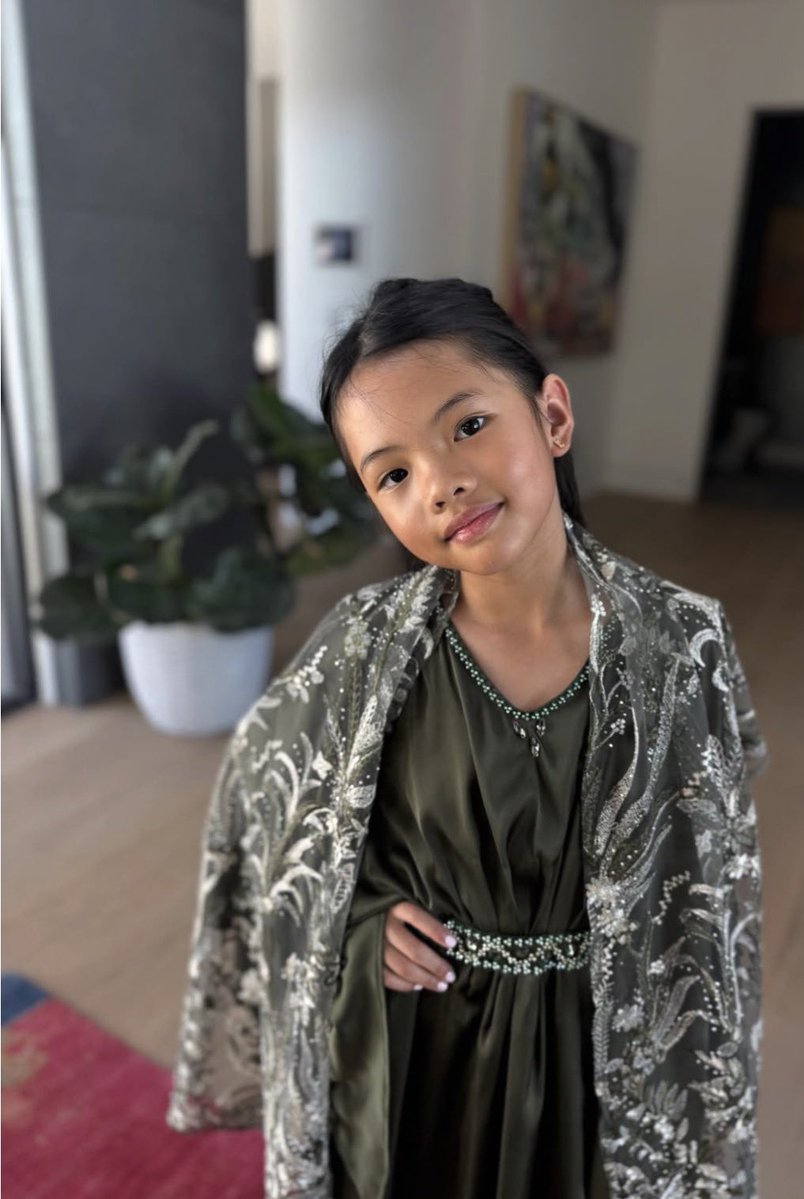 Farah Quinn tweet media