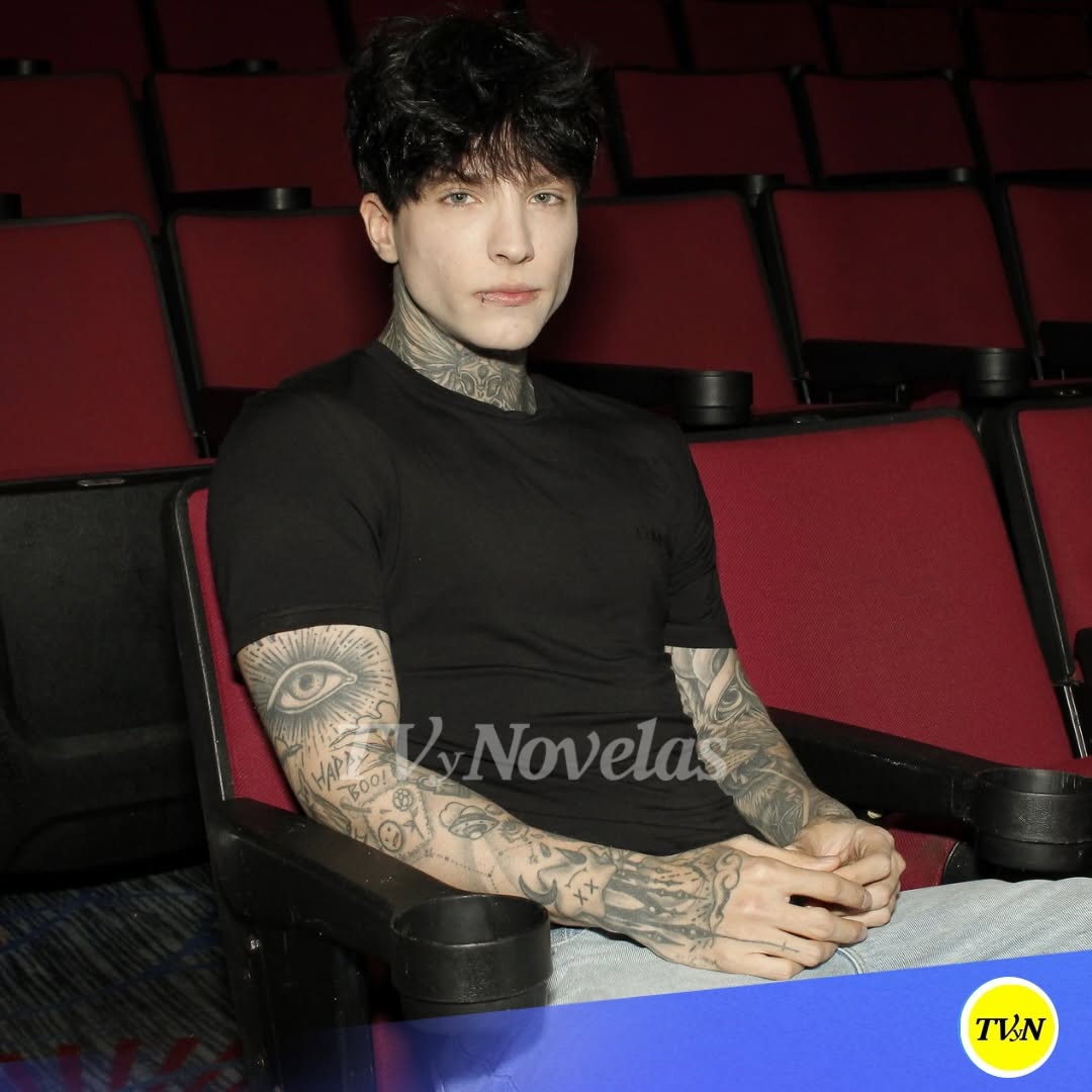 Jann 👽 tweet media