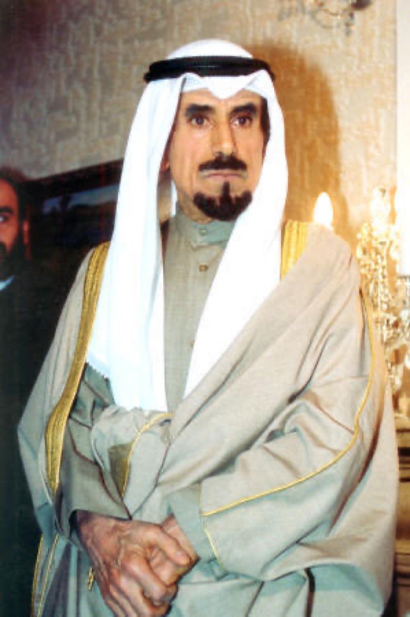 m_alfayiz's tweet photo. " لا خوف على أرض أطعمت الجائع وأسقت العطشان وكست العاري وكفلت اليتيم،  فصنائع المعروف
 تقي مصارع السوء ". 

الشيخ جابر الاحمد الصباح رحمه الله https://t.co/6NAr6NzGkO