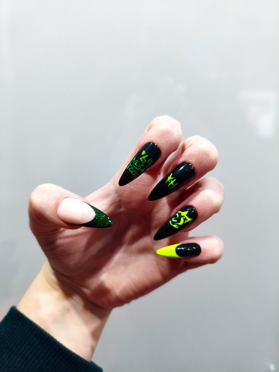 ✨ The Vesna Herself ✨ Whatever Era✨ tweet media