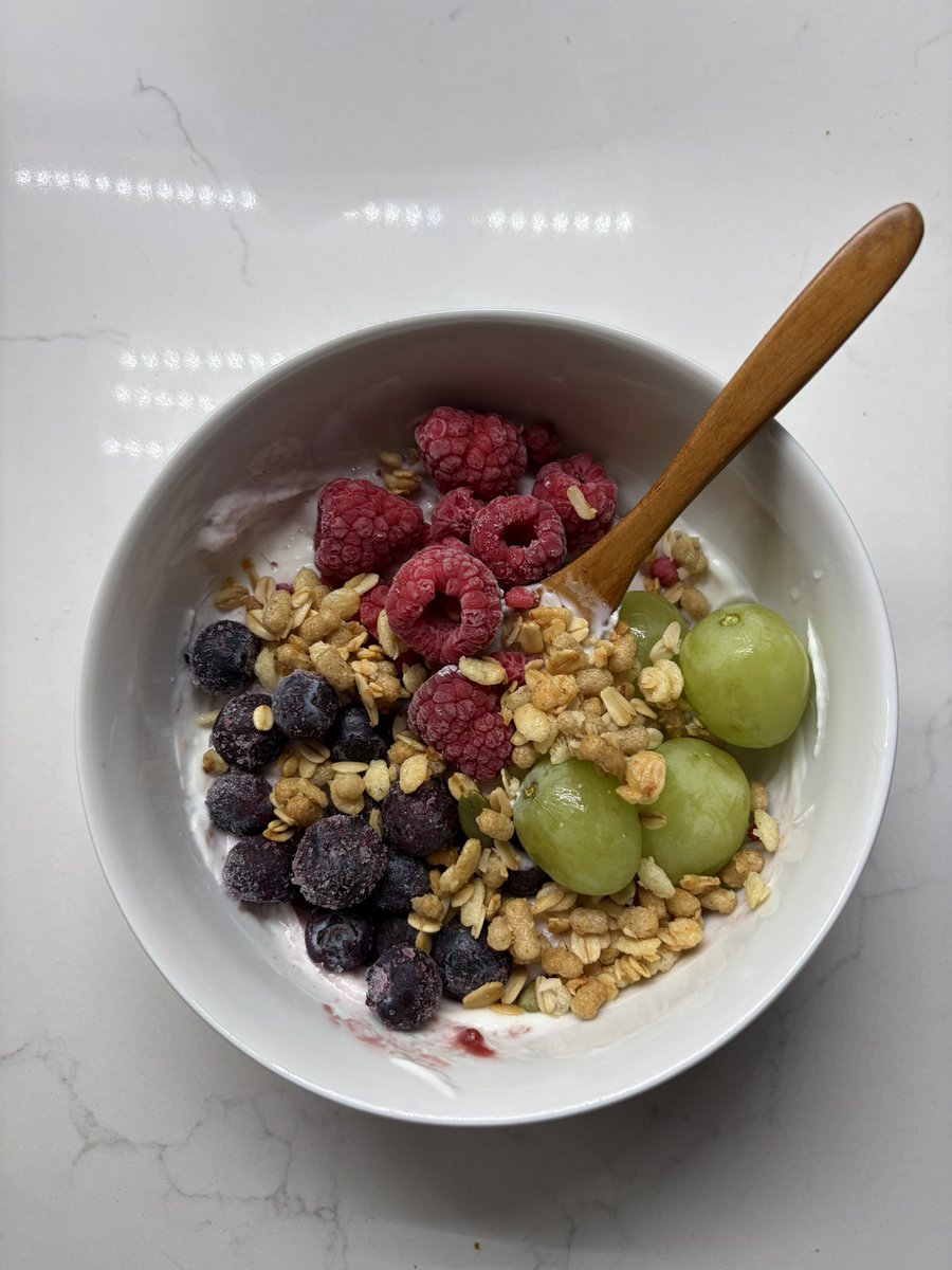 rory !♪🍎 tweet media