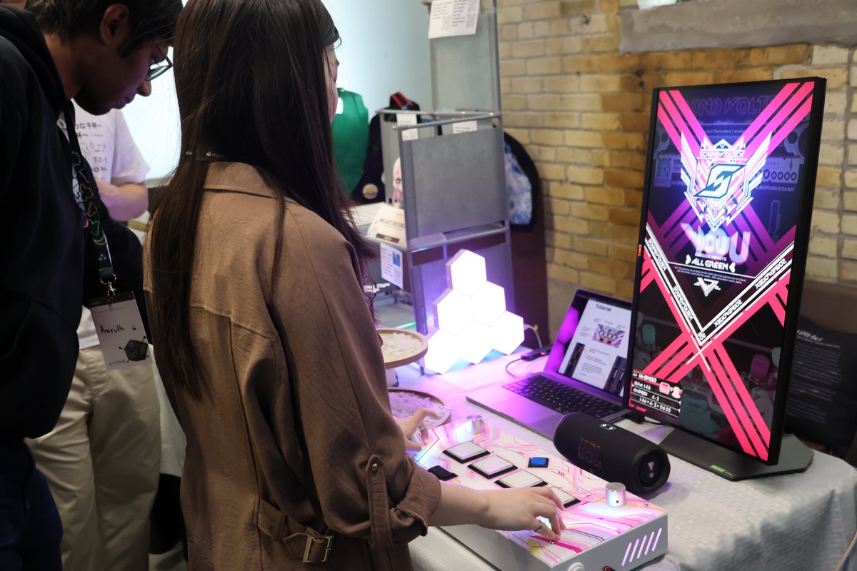 Socratica tweet media