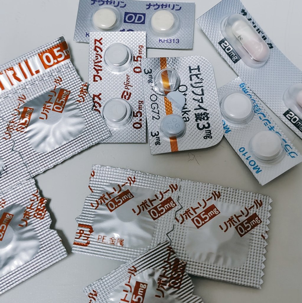 とろろ tweet media