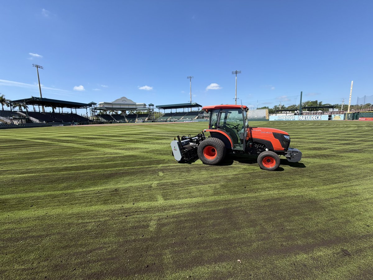 Joshua Sandel tweet media