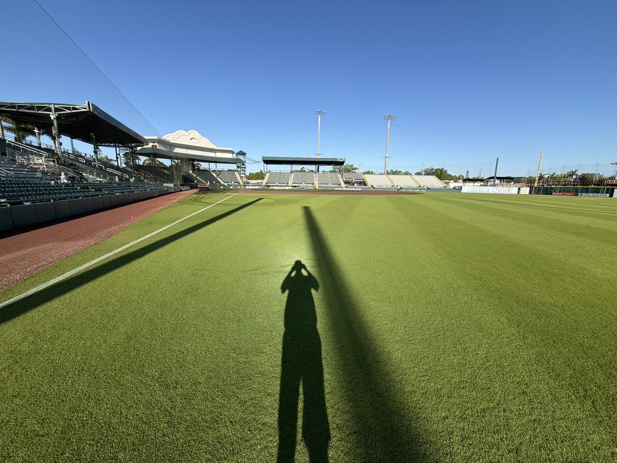 Joshua Sandel tweet media