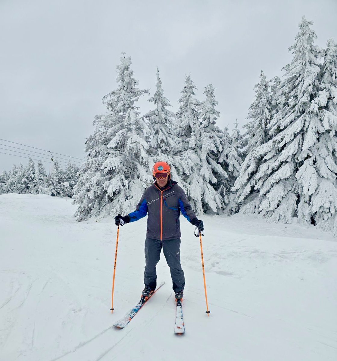 #kopaonik proteklog vikenda
Zima se ne predaje, a ni ja ☃️⛷️