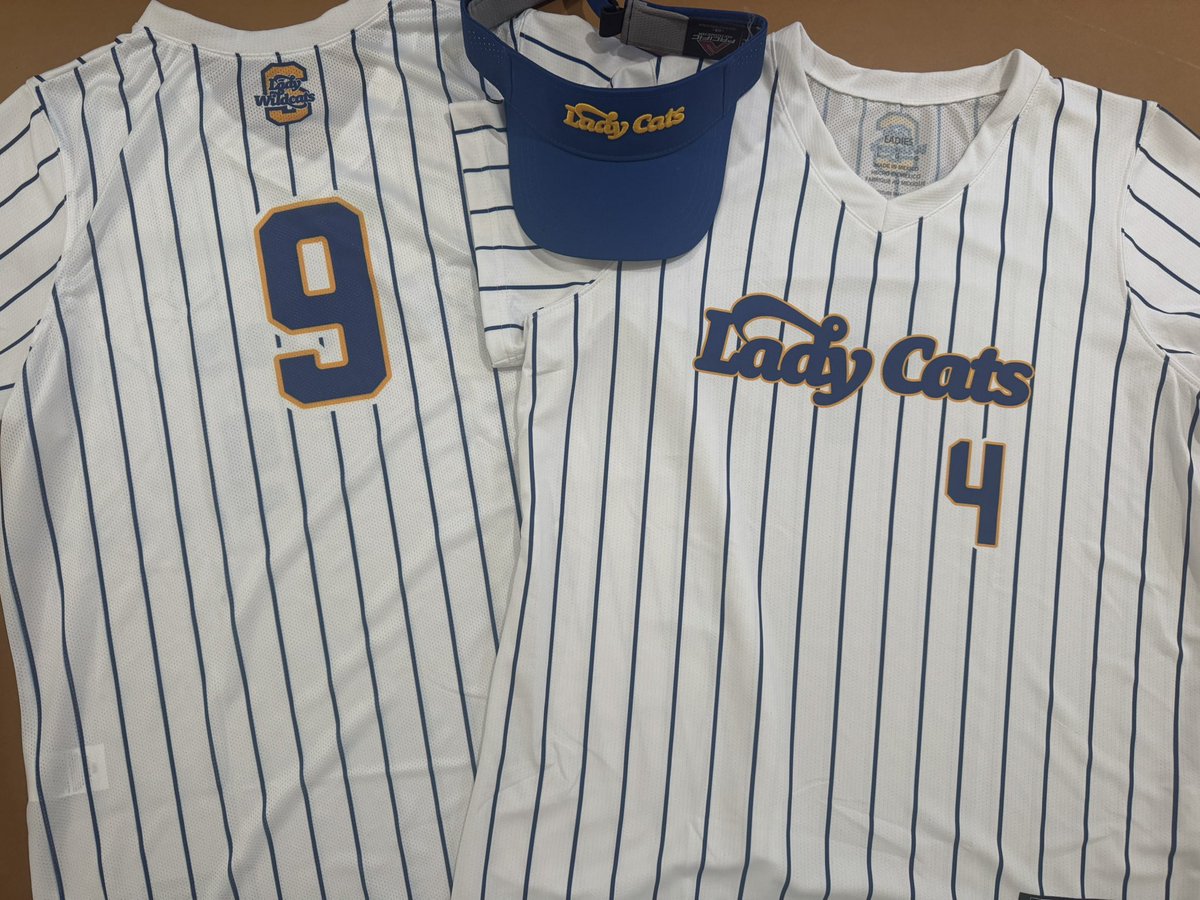 SweetTeesSW's tweet photo. Check out these new uniforms for @SHSCATS softball! https://t.co/PPt9ZCJq6p