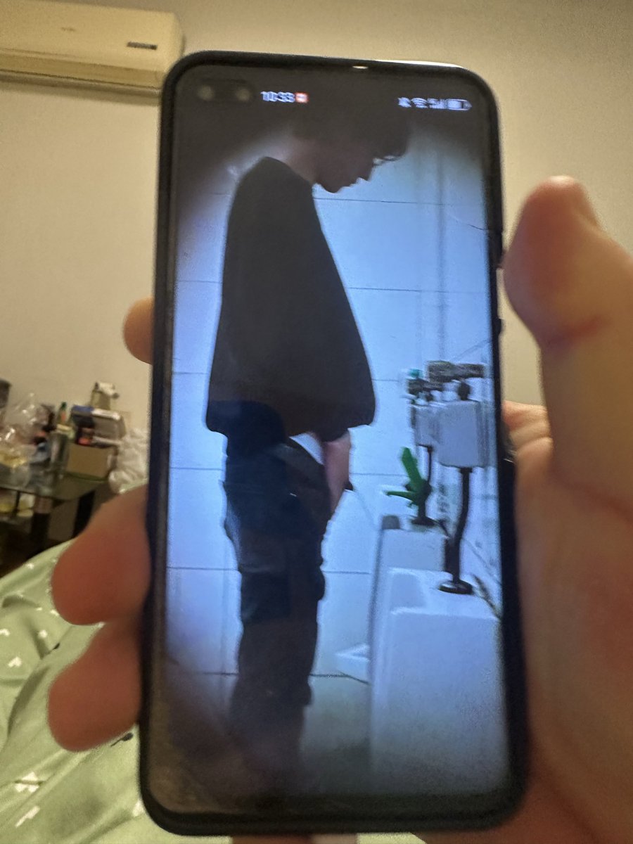 SNian6468's tweet photo. 喜欢看尿尿。有衢州的吗 https://t.co/EOM5wH3YA4