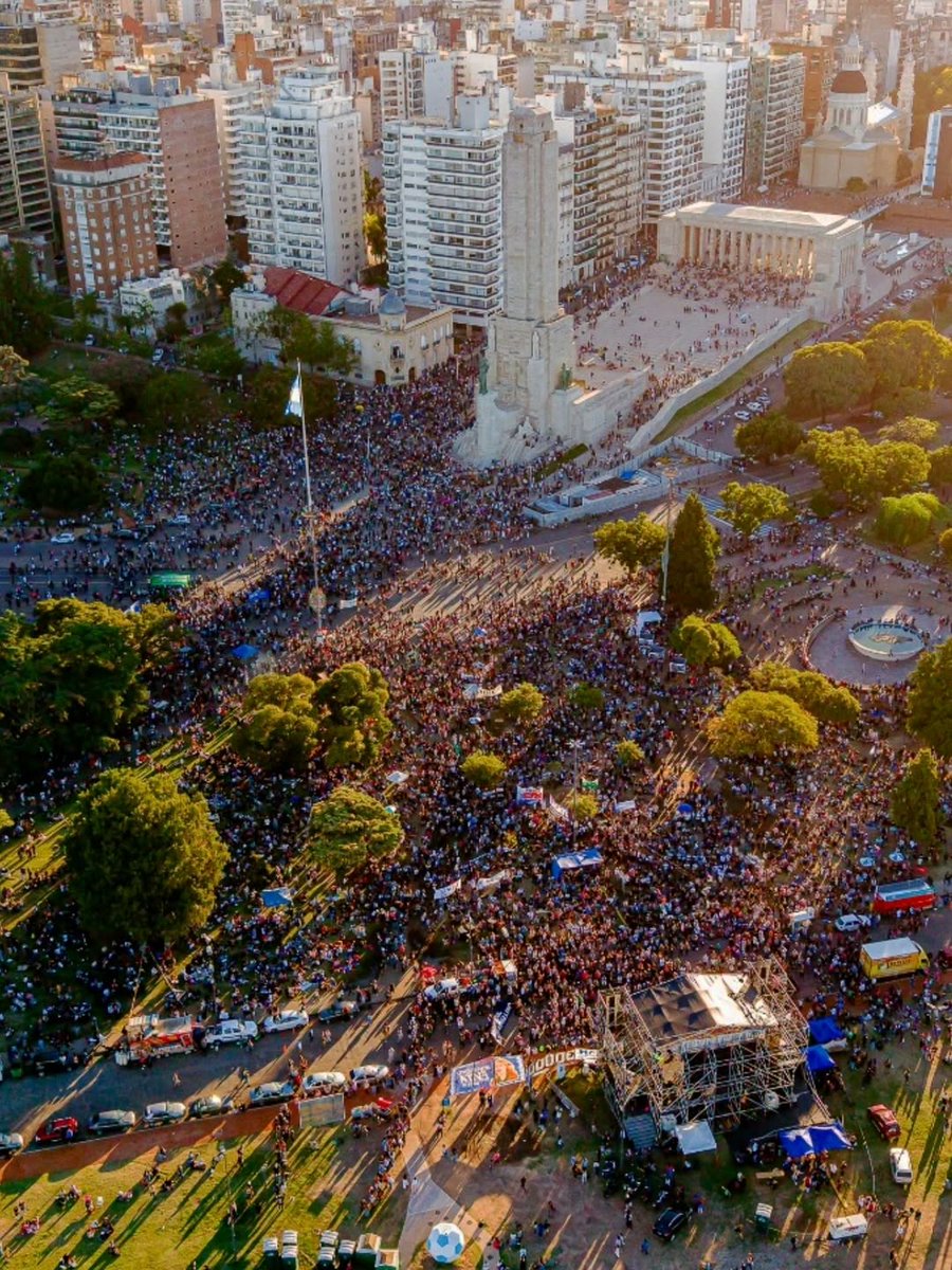 RosarioLaCiudad tweet media