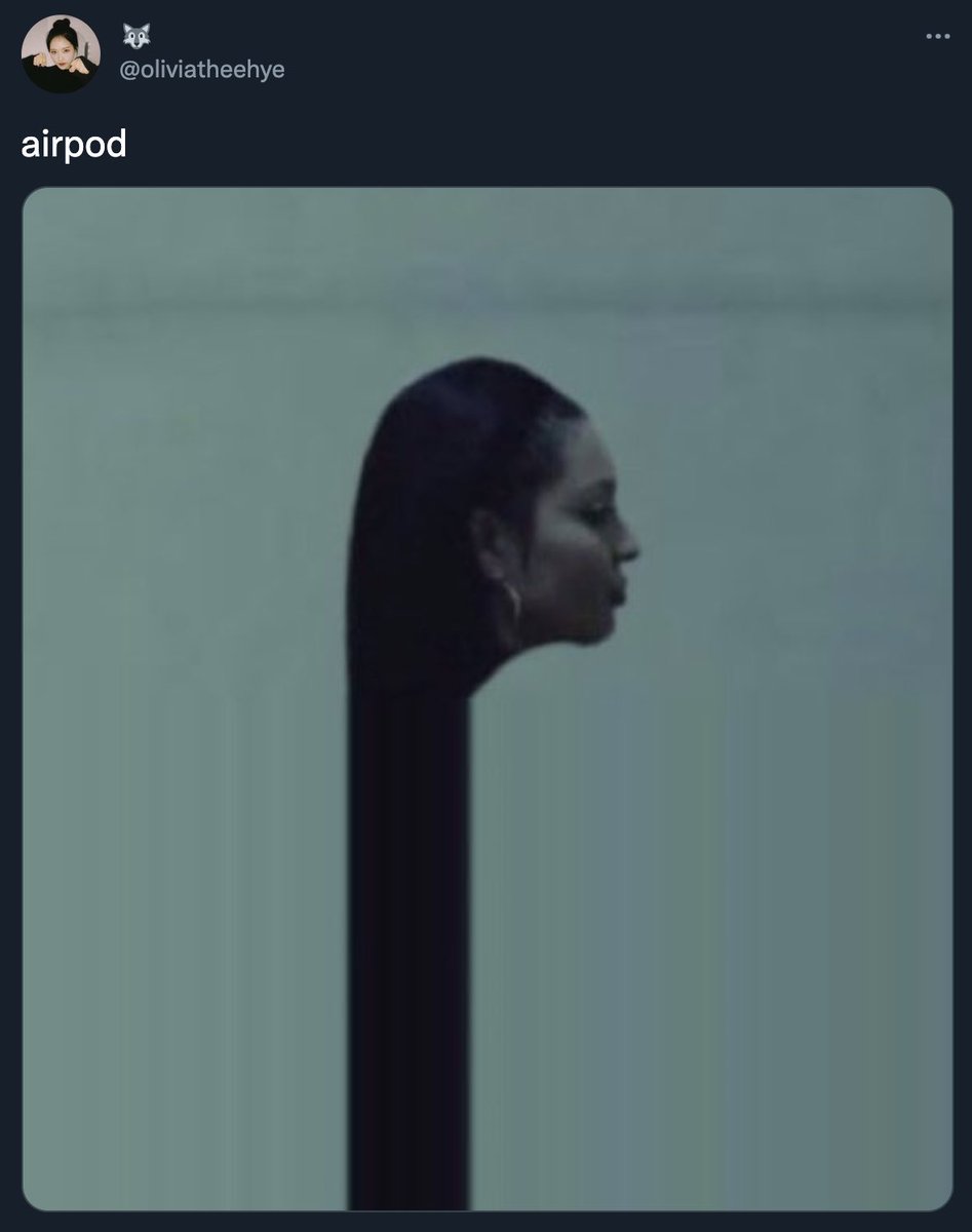 ★ Ƶ ★ tweet media