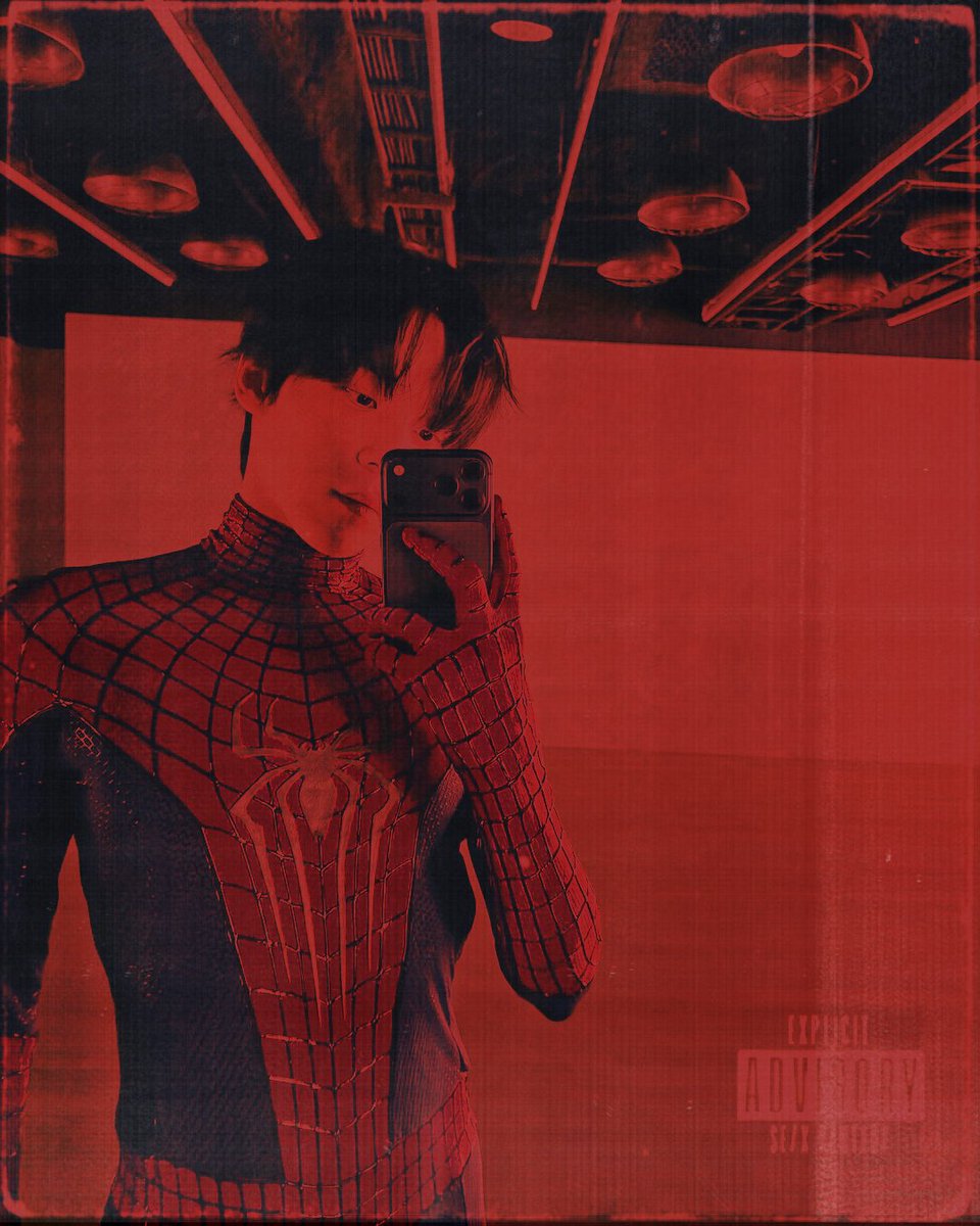 ᅠ ᅠ𝕾. tweet media