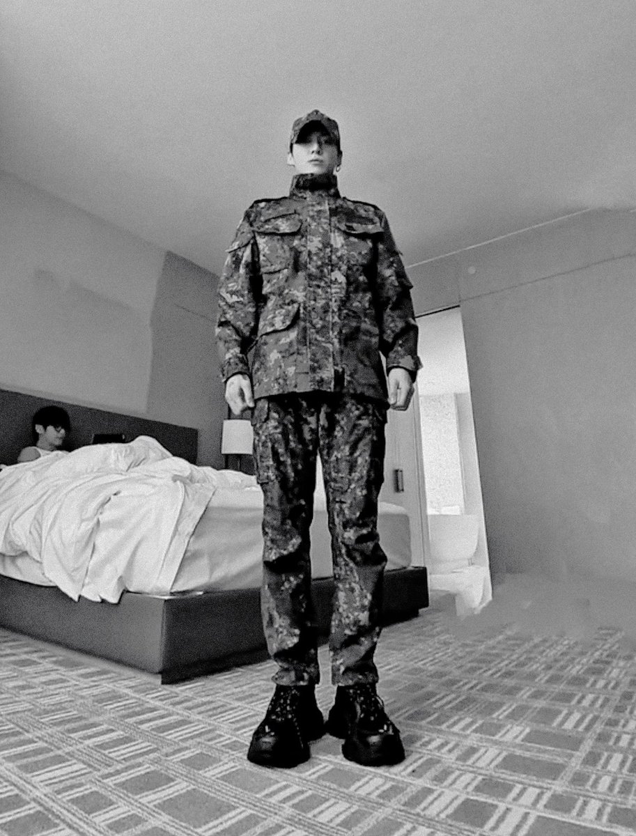 mer 🪭 tweet media