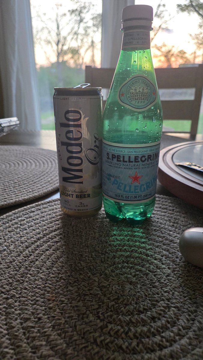 Cheeto Hunter tweet media