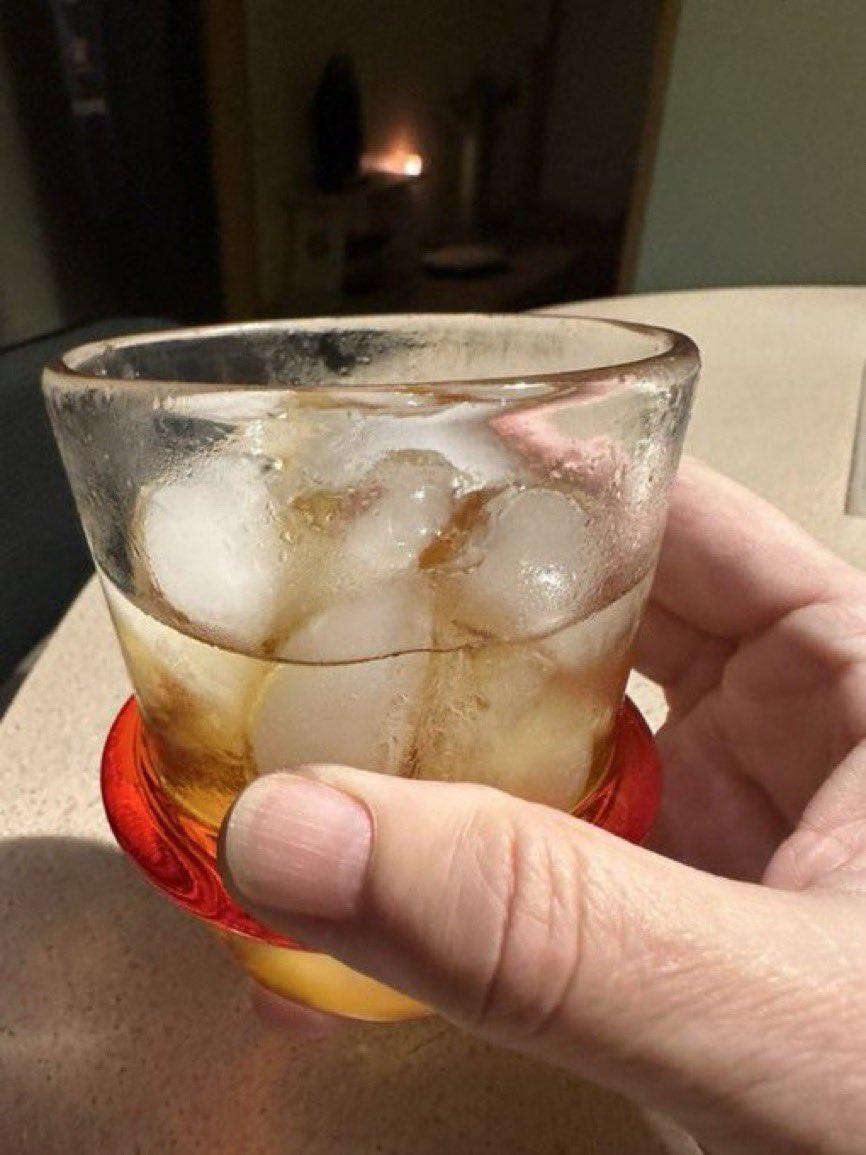 Roxanne (Roxy)♥️🙏🇺🇸🌹 tweet media