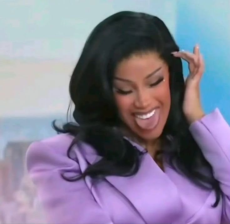 ocnbv's tweet photo. me when my husband says “my wife” https://t.co/SvM4SEFusS