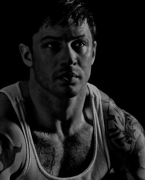 ๐ข๐๐๐๐๐๐ฅ ๐ฆ๐๐ฅ๐ง๐ข๐ฅ๐ tweet media