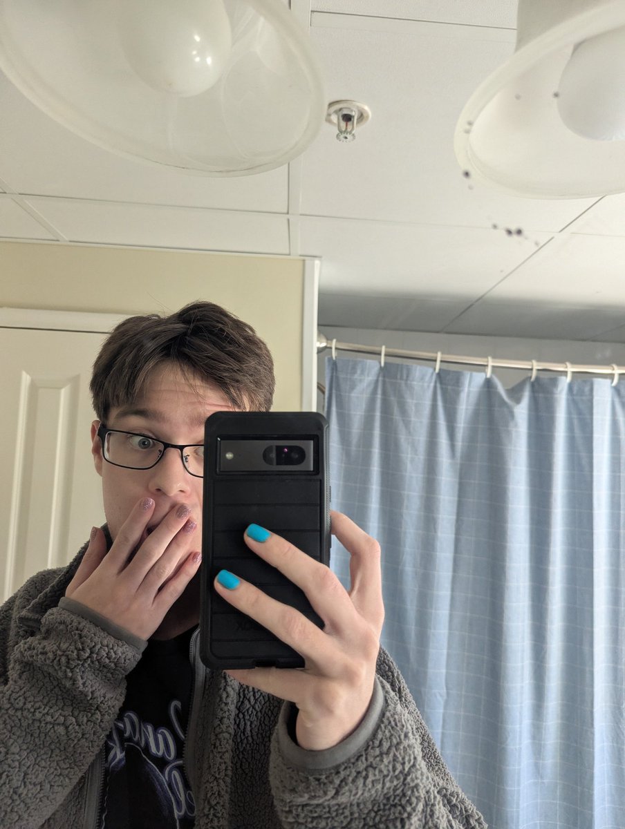 Heroin Chic Twink tweet media