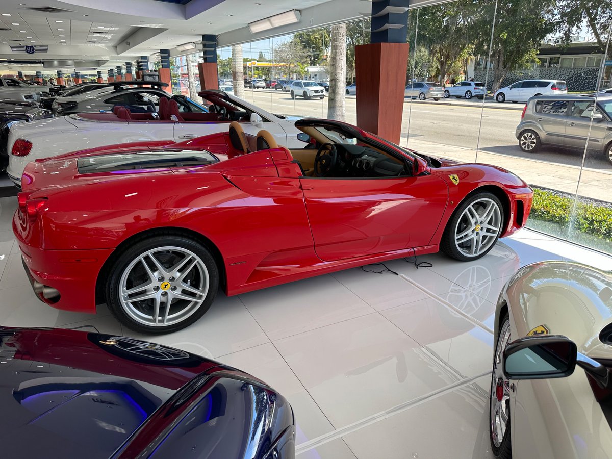 OldGuy197608's tweet image. I think I finally sold it. By my sweet Italian lady. We had fun.