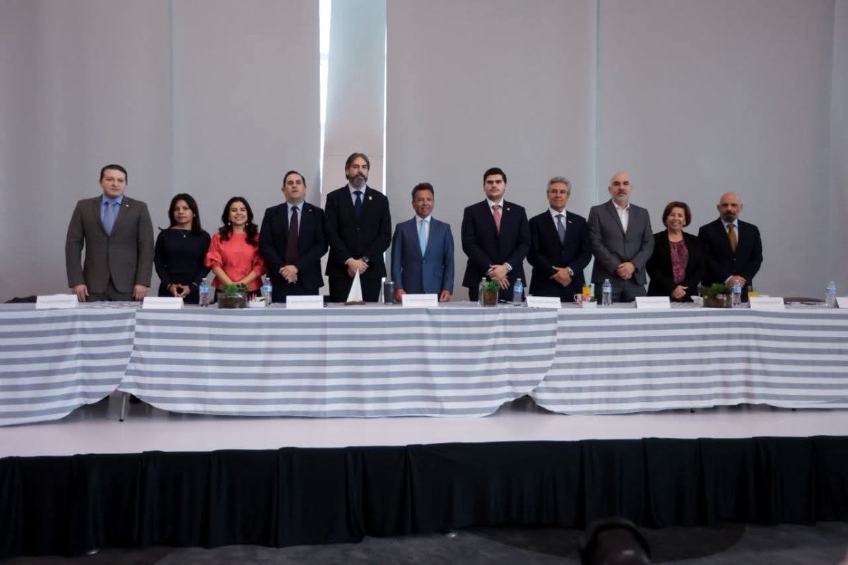 Manuel Herrera Vega tweet media