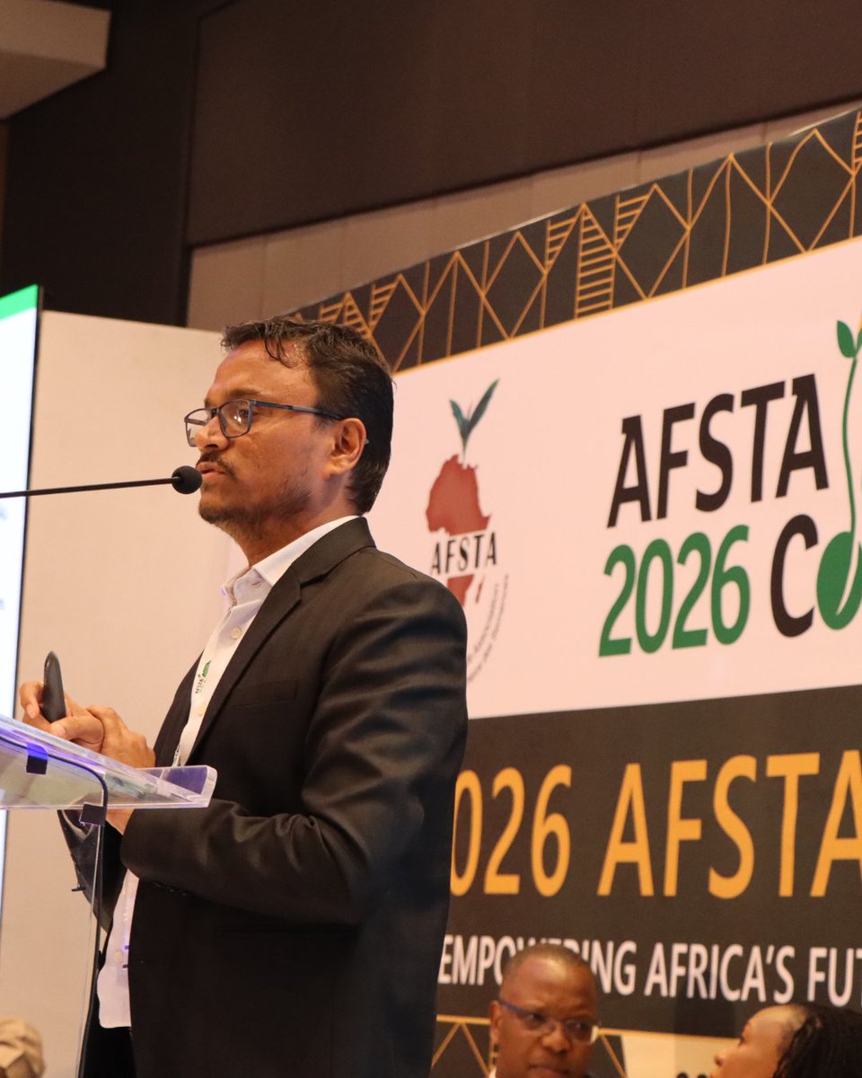 CIMMYT's tweet photo. CIMMYT at #AFSTA2026 🌾

At the African Seed Trade Association Congress, we are working with partners to strengthen seed systems and scale innovation across Africa

From advanced breeding to data-driven tools, we support resilient seed markets and farmers

#ClimateAction https://t.co/JeAnmygeKC
